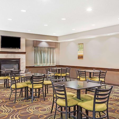 Days Inn By Wyndham Brewerton/ Syracuse Near Oneida Lake Eksteriør bilde