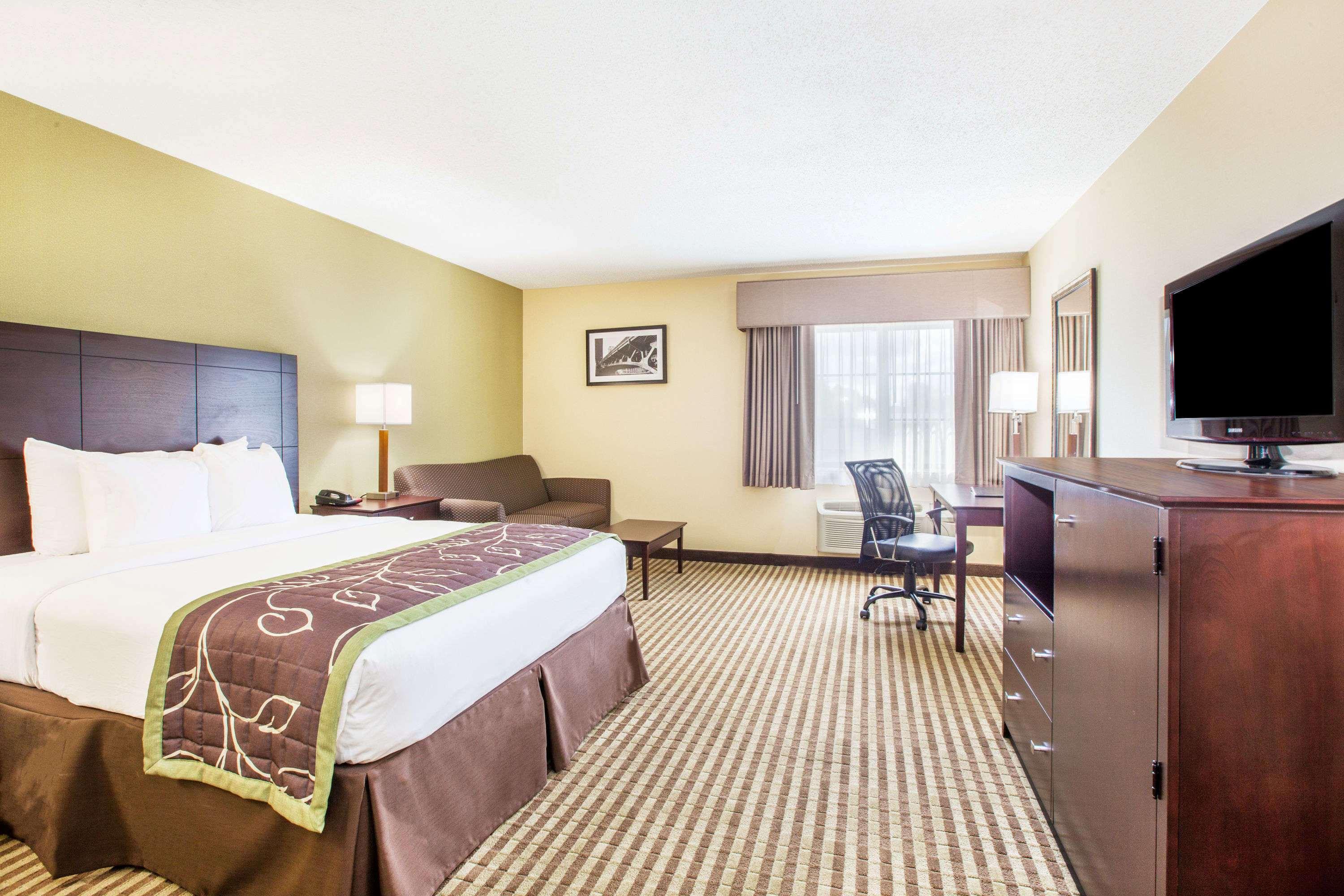 Days Inn By Wyndham Brewerton/ Syracuse Near Oneida Lake Eksteriør bilde