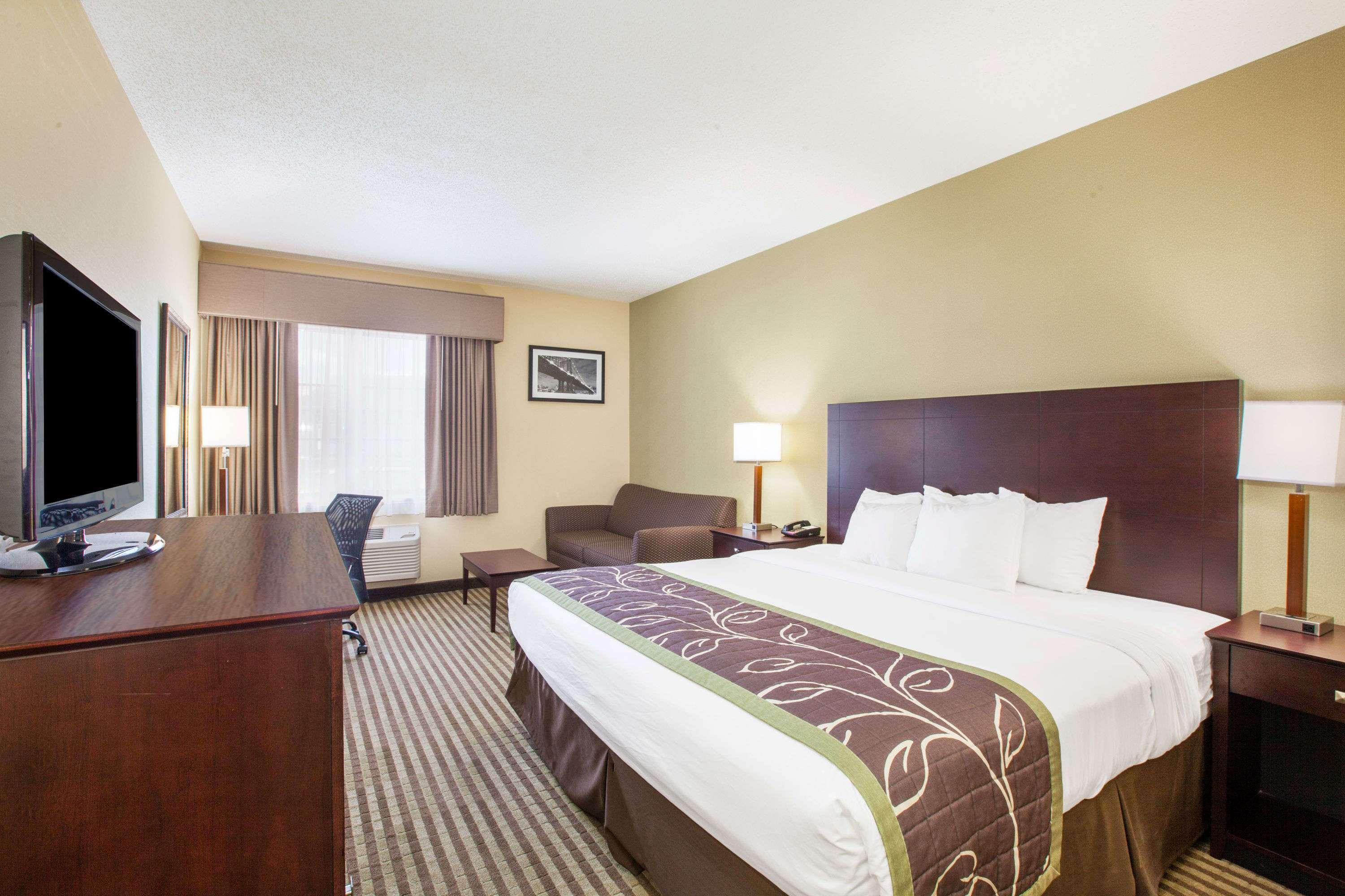 Days Inn By Wyndham Brewerton/ Syracuse Near Oneida Lake Eksteriør bilde